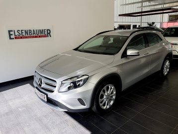 Mercedes-Benz GLA 180 d bei Autohaus Elsenbaumer in 